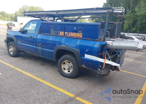 2003 Chevrolet Silverado 2500Hd Work Truck from USA, damaged, VIN 1GCHC24U73Z199972